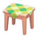 Animal Crossing Items Wooden Mini Table Pink wood / Green